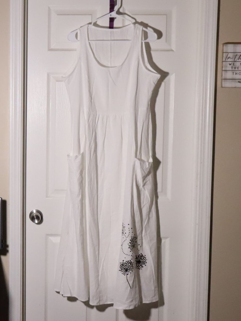NWOT White Linen Dress with Floral Design - Sz L